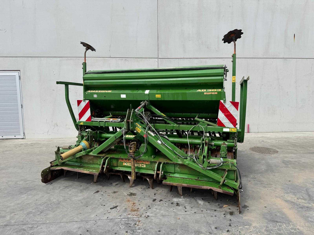 Amazone AD303 + KG303 - 정밀 파종기 : 사진 2 Amazone AD303 + KG303 - 정밀 파종기 : 사진 2