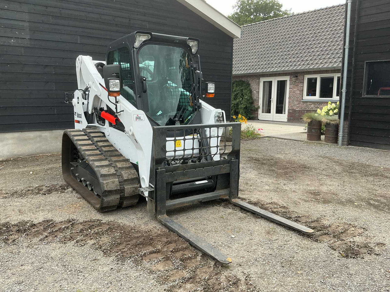Bobcat T650 - 농업용 기계 : 사진 2 Bobcat T650 - 농업용 기계 : 사진 2