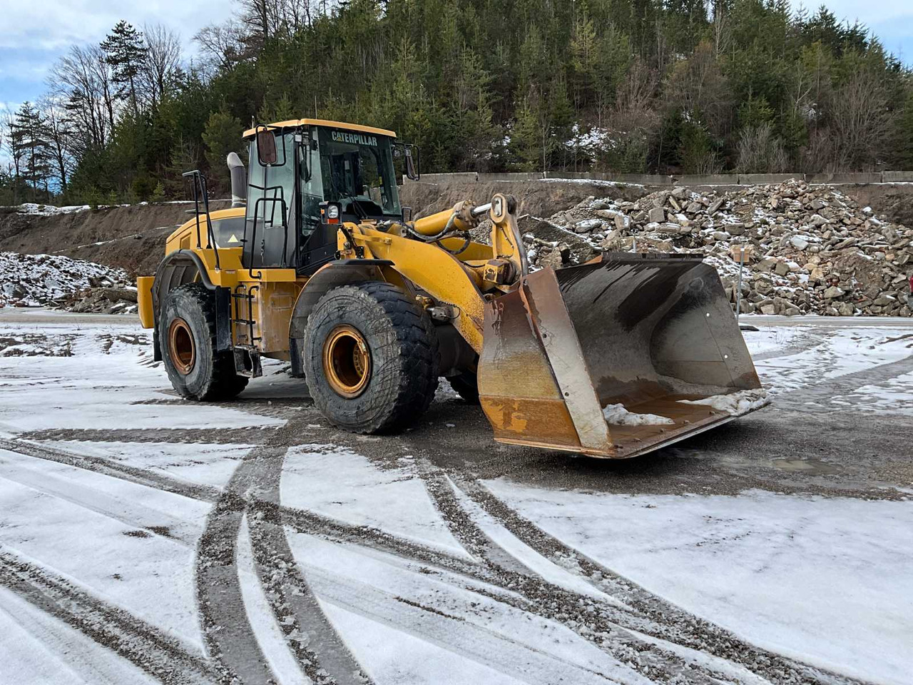 CAT 972H - 휠 로더 : 사진 1 CAT 972H - 휠 로더 : 사진 1