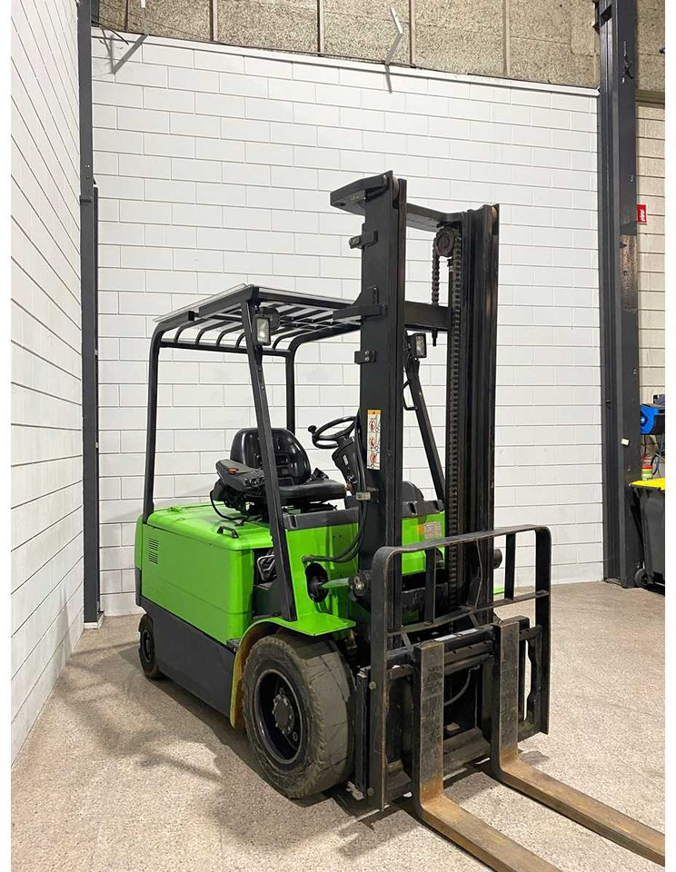 CATERPILLAR - 2011 - EP30K PAC - FORKLIFT - 지게차 : 사진 2 CATERPILLAR - 2011 - EP30K PAC - FORKLIFT - 지게차 : 사진 2