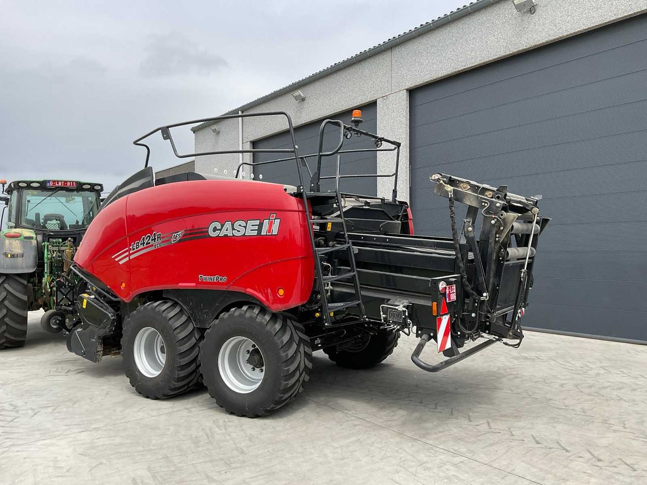 Case IH LB424R XLD - 원형 베일러 : 사진 3 Case IH LB424R XLD - 원형 베일러 : 사진 3