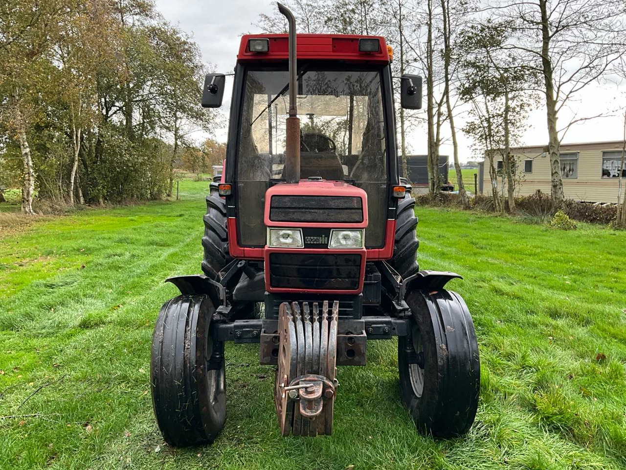 Case international 695 XL - 장궤형 트랙터 : 사진 3 Case international 695 XL - 장궤형 트랙터 : 사진 3