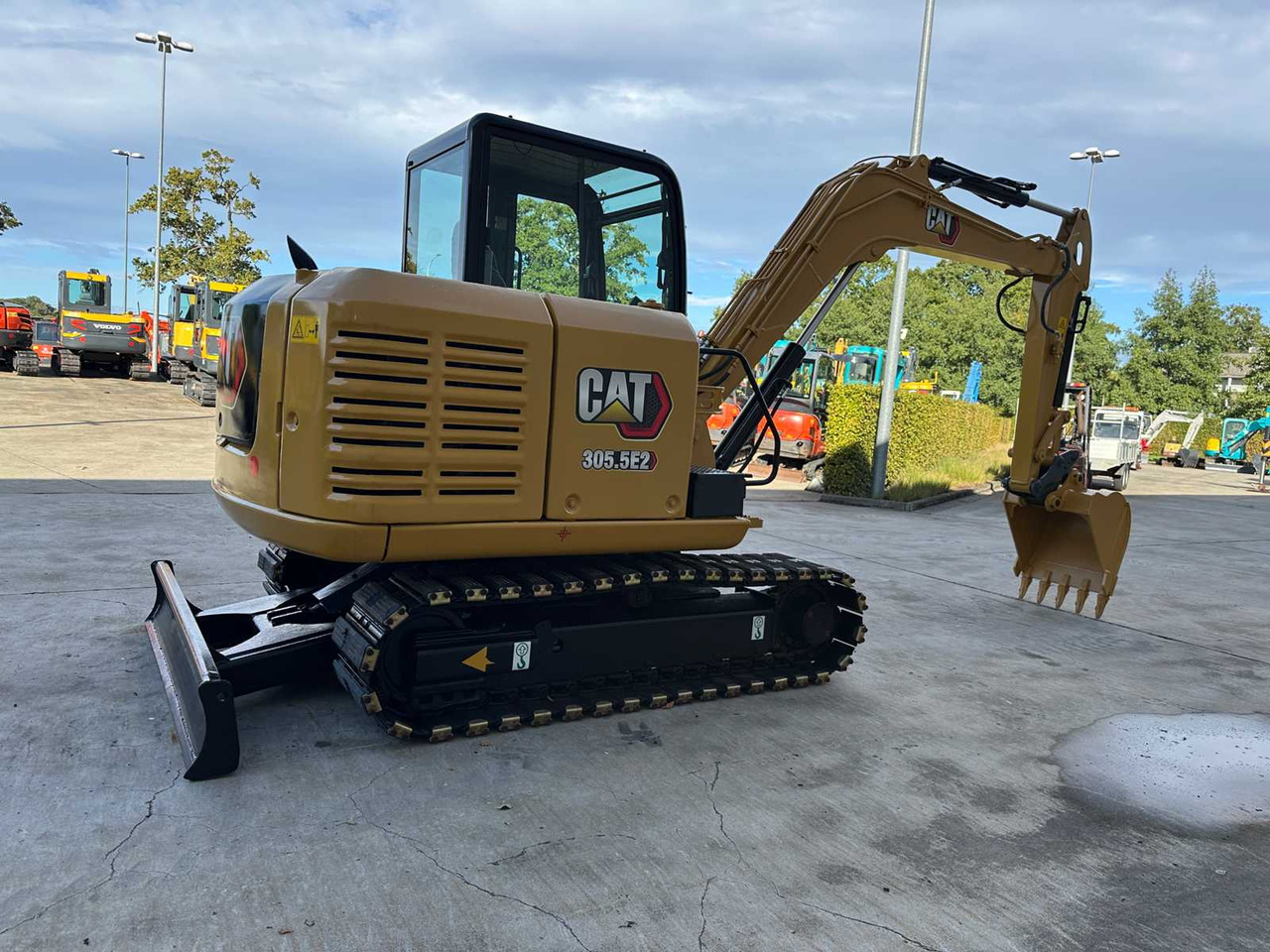 Caterpillar 305.5 - 크롤러 굴삭기 : 사진 4 Caterpillar 305.5 - 크롤러 굴삭기 : 사진 4