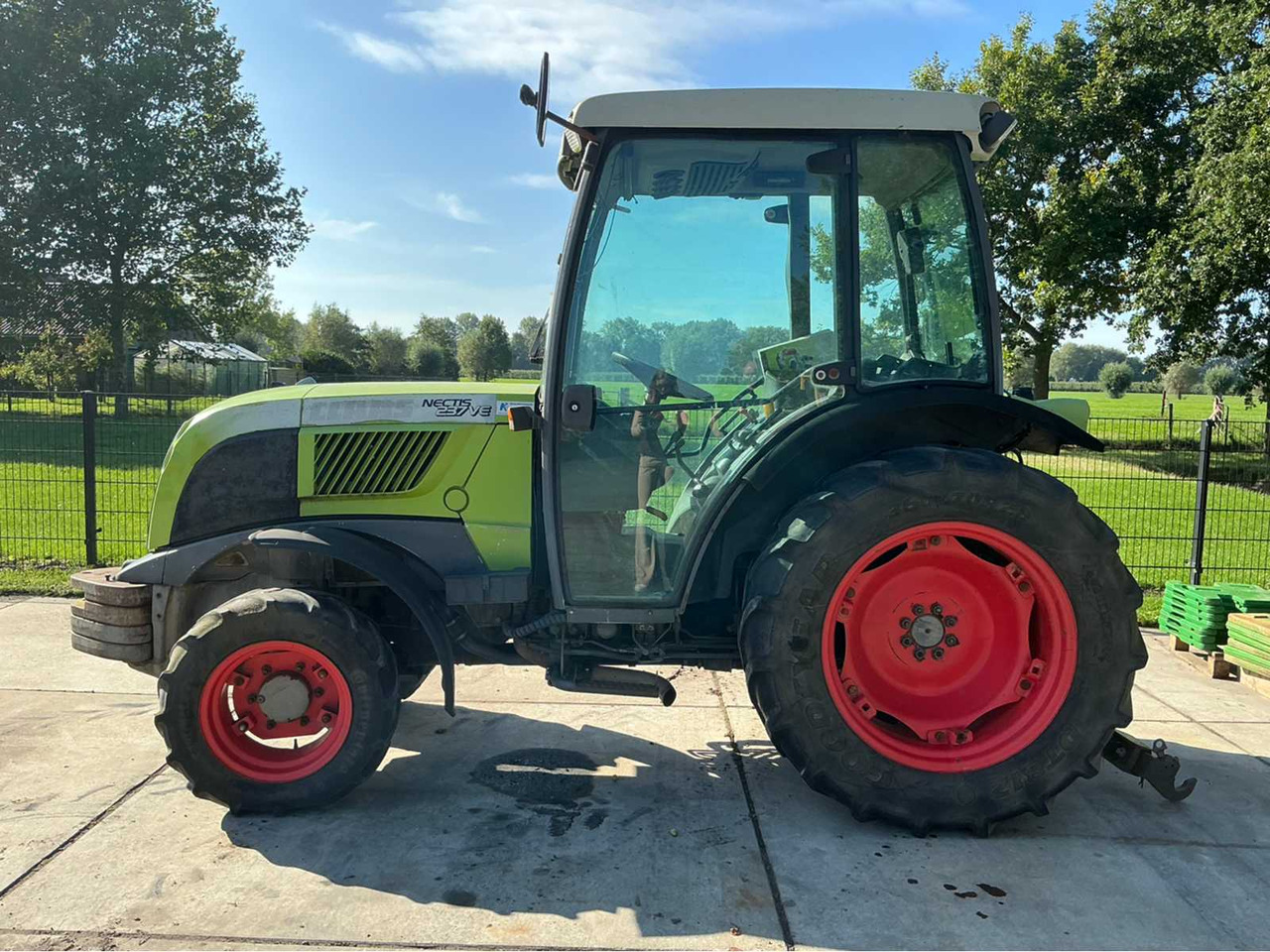 Claas Nectis237VE - 장궤형 트랙터 : 사진 3 Claas Nectis237VE - 장궤형 트랙터 : 사진 3