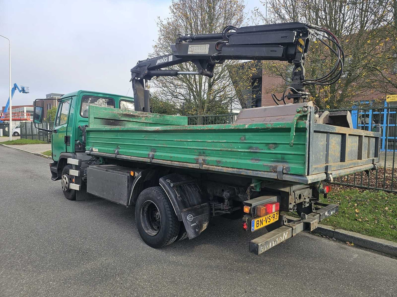 DAF - AE45/150 TI - MET MKG LOADER CRANE WITH ROTARY SQUEEZER AND TIPPER - FIRST OWNER - 131699KM - MOT 8-2026 - 트럭 : 사진 4 DAF - AE45/150 TI - MET MKG LOADER CRANE WITH ROTARY SQUEEZER AND TIPPER - FIRST OWNER - 131699KM - MOT 8-2026 - 트럭 : 사진 4