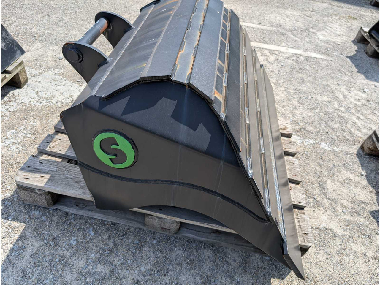 DITCH CLEANING BUCKET 1200MM - GB6-S45 300 LITERS - 휠 로더 : 사진 5 DITCH CLEANING BUCKET 1200MM - GB6-S45 300 LITERS - 휠 로더 : 사진 5