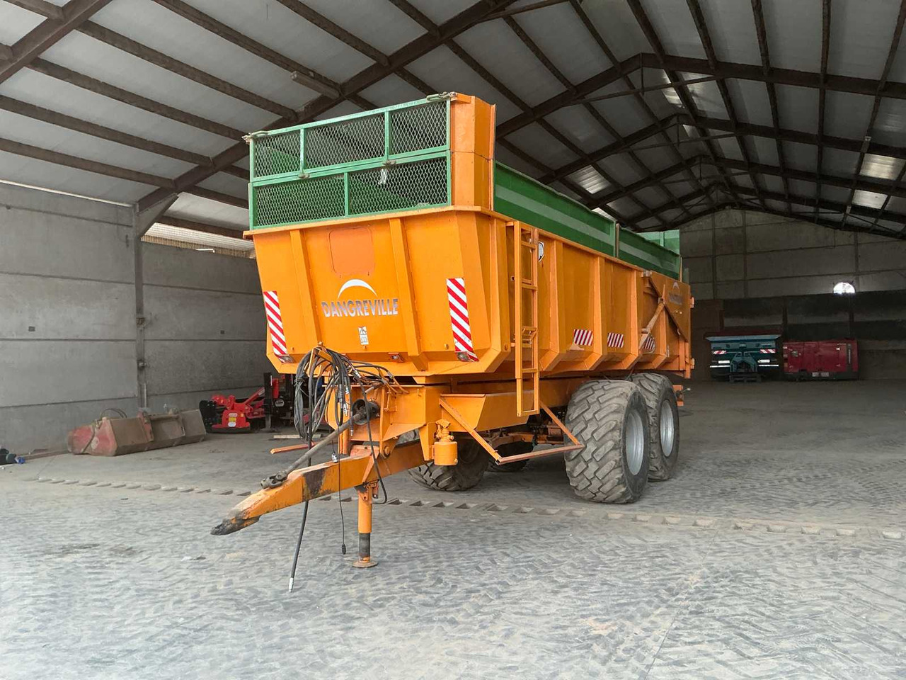 Dangreville D22 - 농장 티핑 트레일러/ 덤프 : 사진 1 Dangreville D22 - 농장 티핑 트레일러/ 덤프 : 사진 1