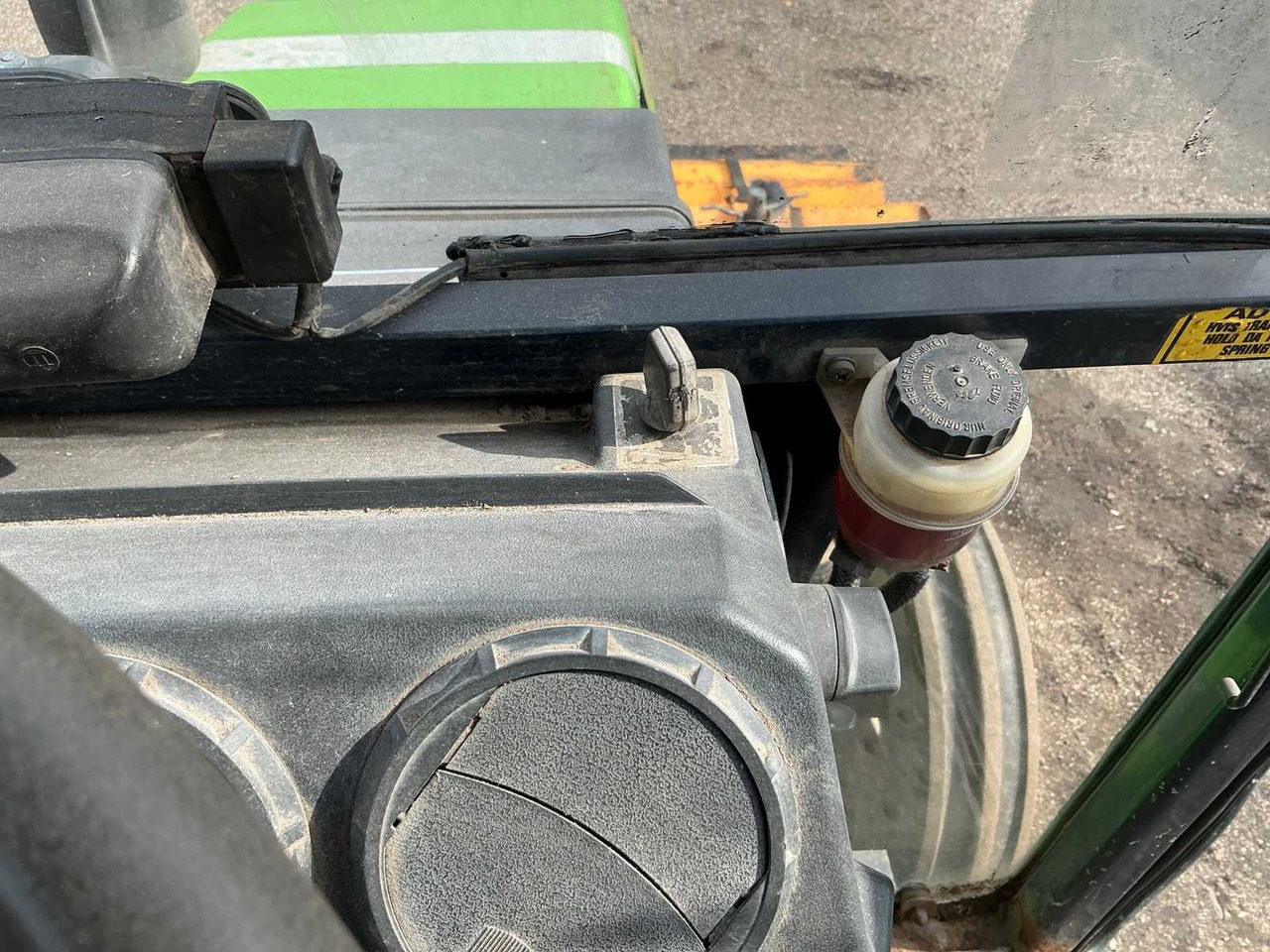 장궤형 트랙터 Deutz-Fahr DX3.30 : 사진 33 장궤형 트랙터 Deutz-Fahr DX3.30 : 사진 33