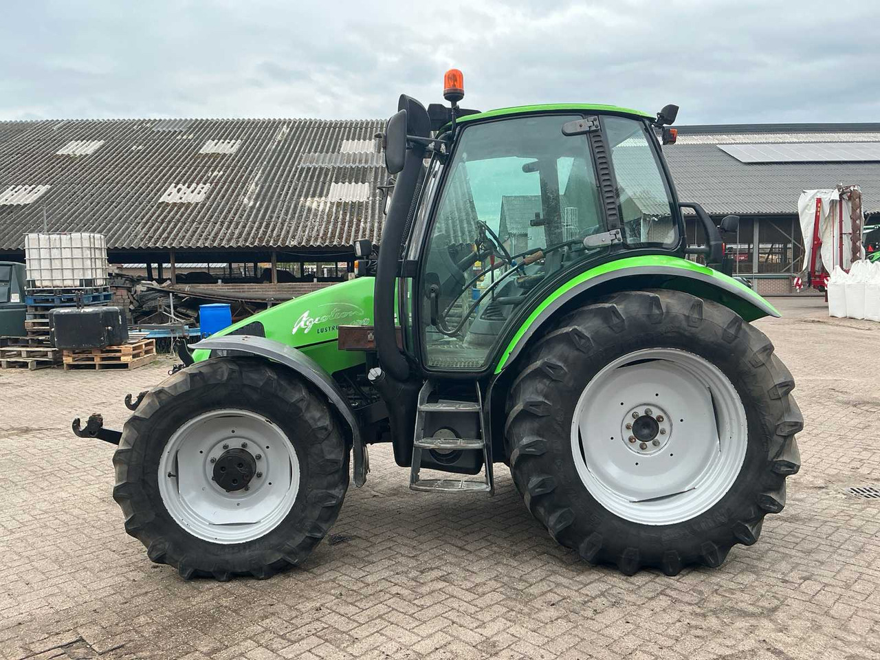 Deutz-fahr Agrotron 100 - 장궤형 트랙터 : 사진 2 Deutz-fahr Agrotron 100 - 장궤형 트랙터 : 사진 2