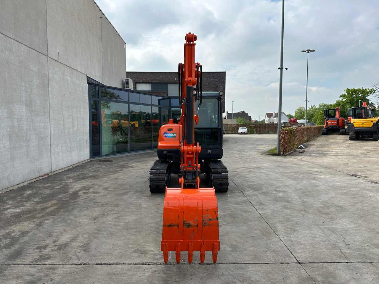 Doosan DX55-9C - 크롤러 굴삭기 : 사진 2 Doosan DX55-9C - 크롤러 굴삭기 : 사진 2