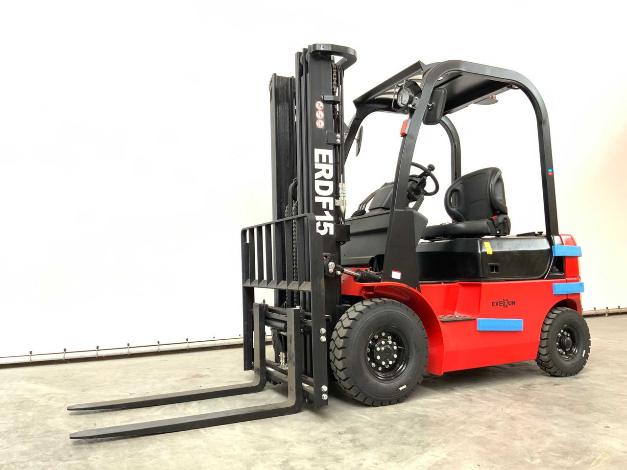 EVERUN - 2024 - ERDF15 - FORKLIFT 1.5T DIESEL - 지게차 : 사진 2 EVERUN - 2024 - ERDF15 - FORKLIFT 1.5T DIESEL - 지게차 : 사진 2