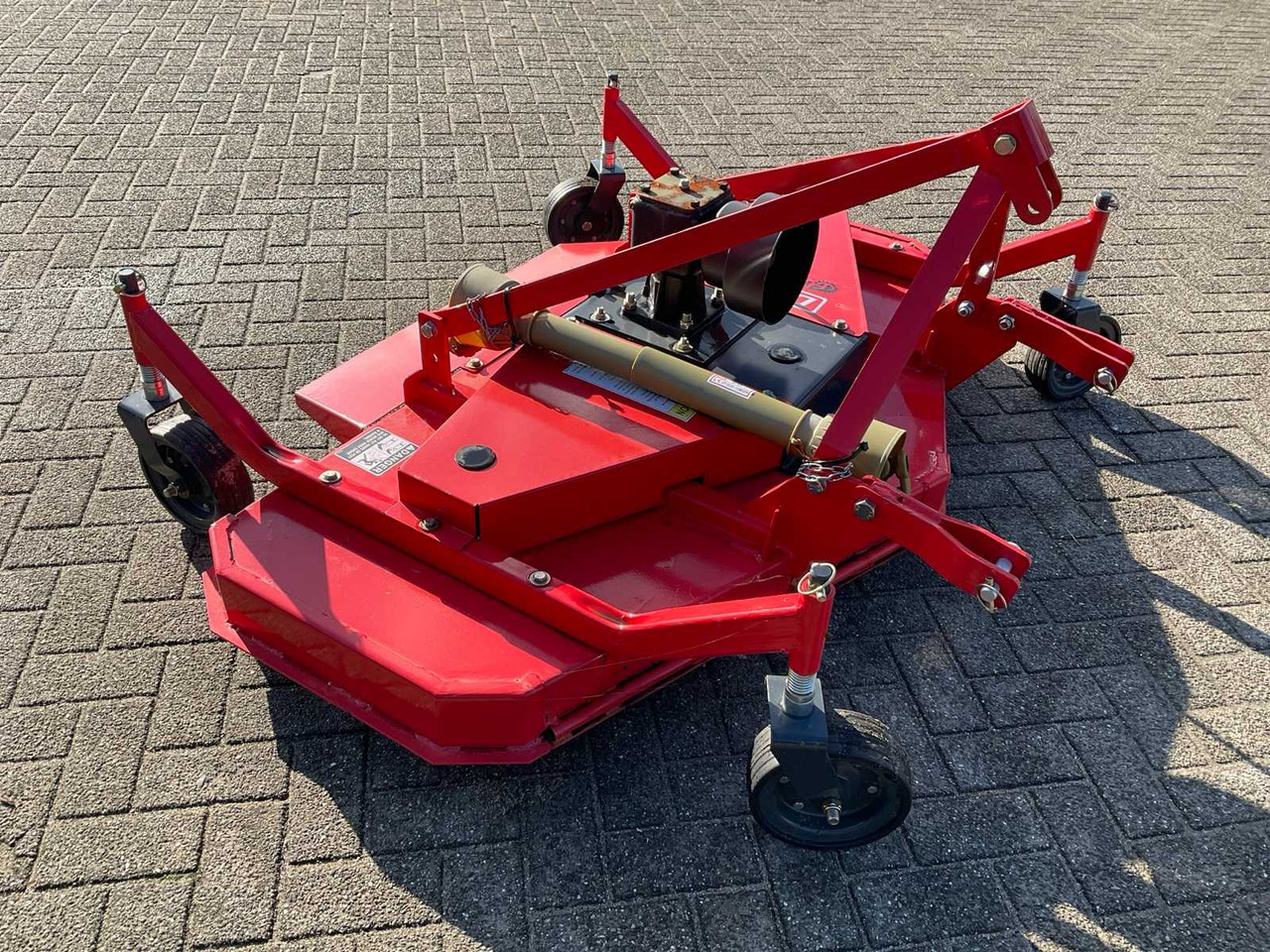 FHM DM180 - 플레일 모어/ 멀처 : 사진 2 FHM DM180 - 플레일 모어/ 멀처 : 사진 2