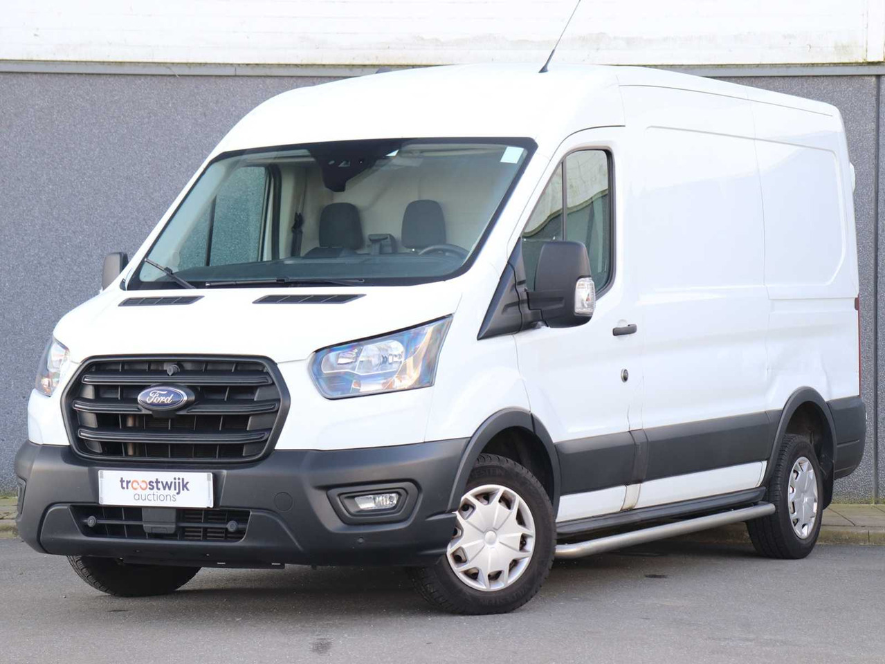 FORD TRANSIT 290 2.0 TDCI L2H2 TREND VAN | VRF-27-T - 밴 : 사진 1 FORD TRANSIT 290 2.0 TDCI L2H2 TREND VAN | VRF-27-T - 밴 : 사진 1