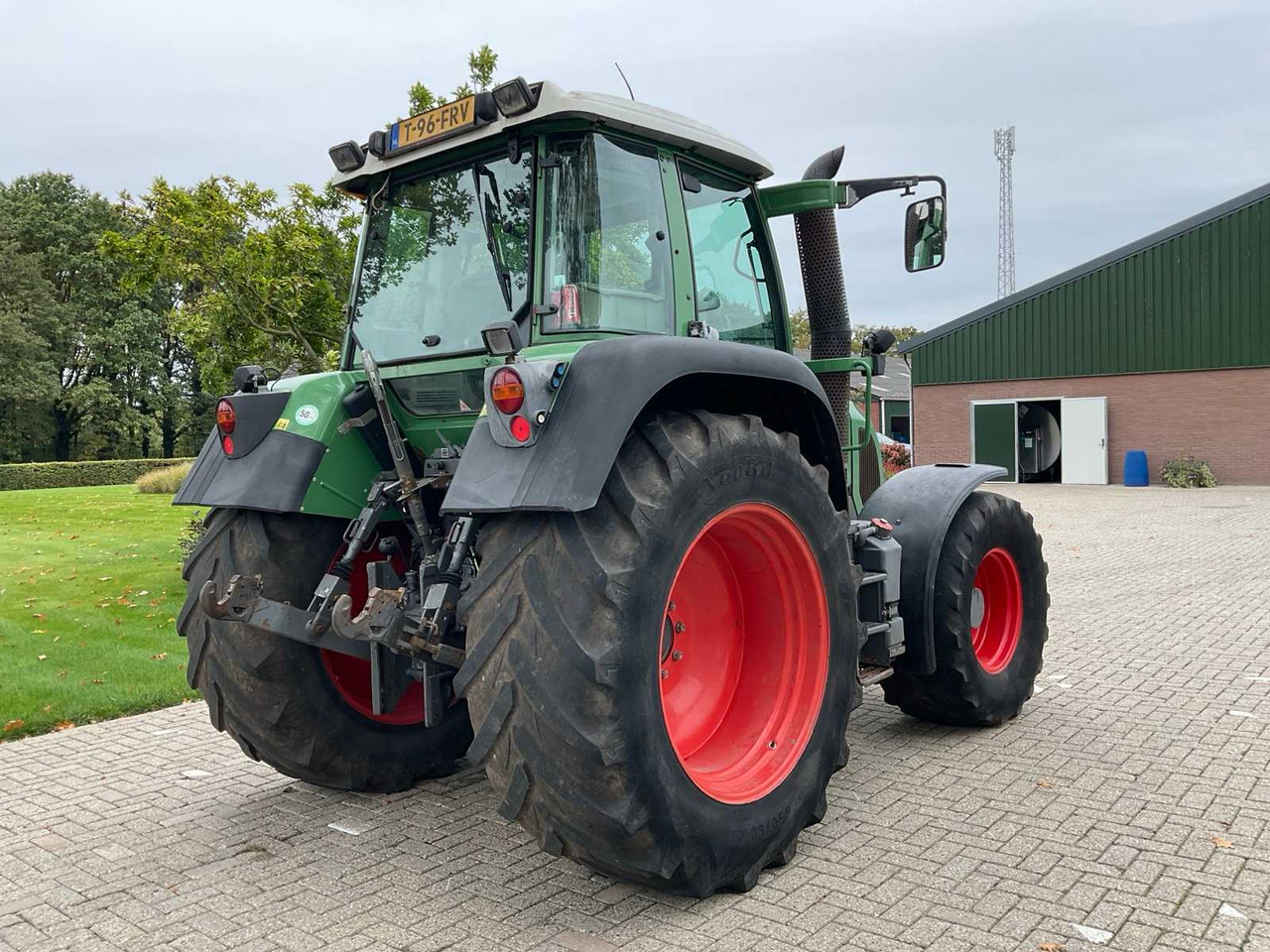 Fendt 412 Vario TMS - 장궤형 트랙터 : 사진 5 Fendt 412 Vario TMS - 장궤형 트랙터 : 사진 5