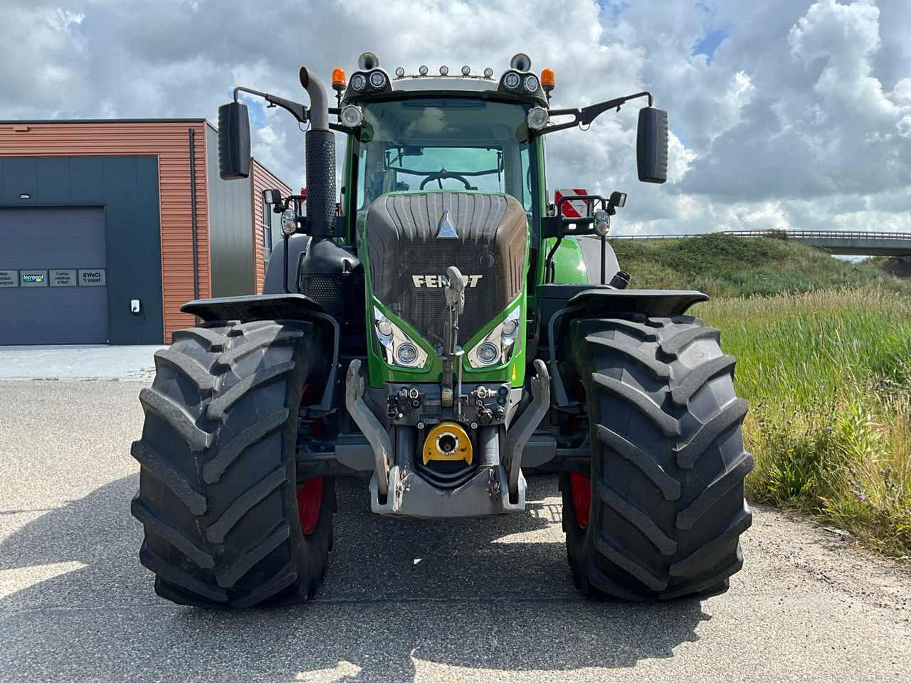 Fendt 828 Vario S4 Profi Plus - 장궤형 트랙터 : 사진 3 Fendt 828 Vario S4 Profi Plus - 장궤형 트랙터 : 사진 3
