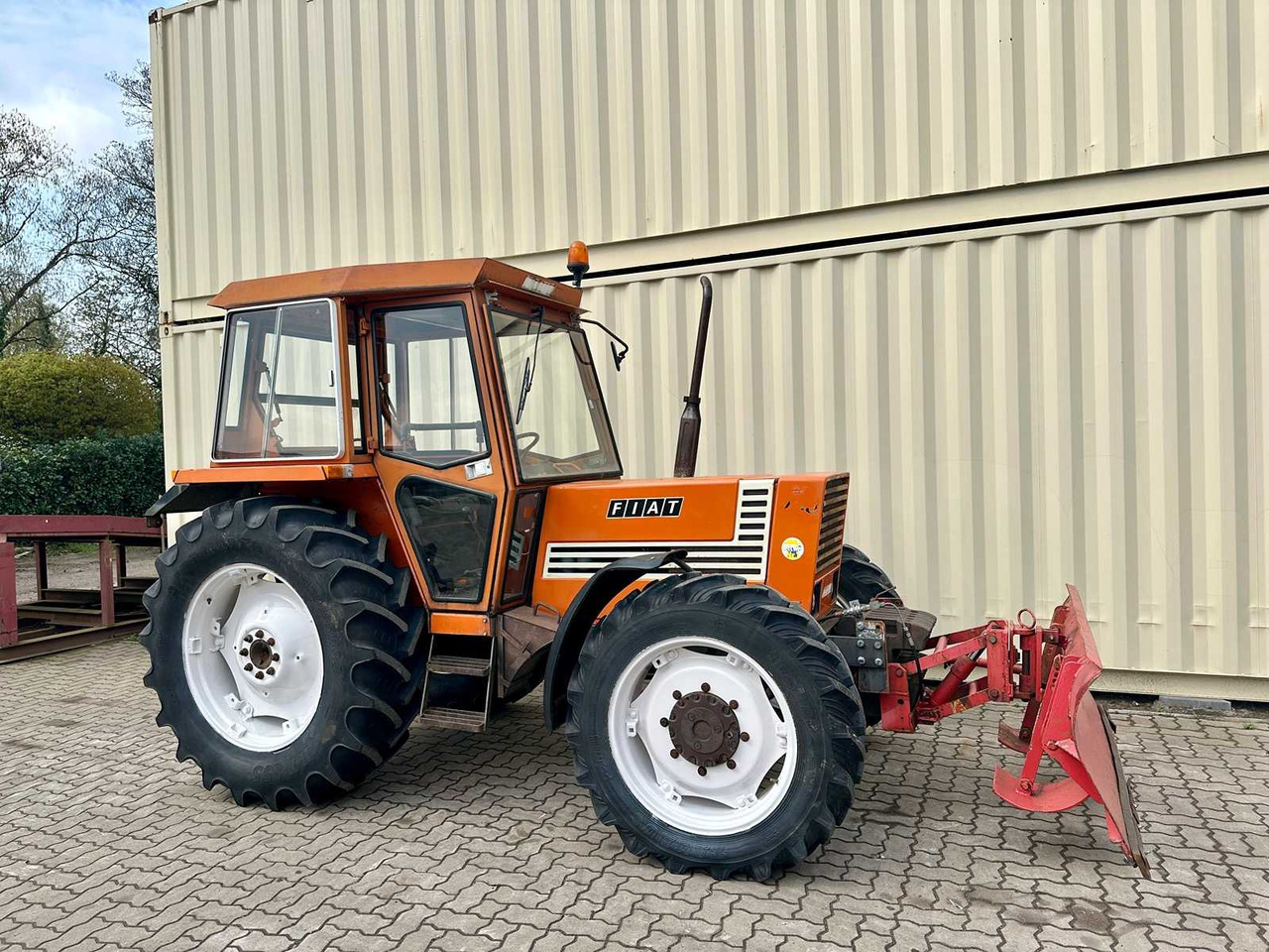 Fiat 780 DT 4x4 - 장궤형 트랙터 : 사진 3 Fiat 780 DT 4x4 - 장궤형 트랙터 : 사진 3