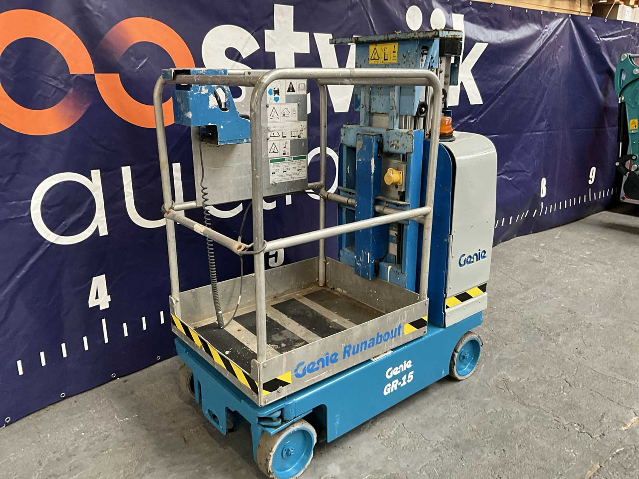 Genie GR-15 - 고가작업 플랫폼 : 사진 5 Genie GR-15 - 고가작업 플랫폼 : 사진 5