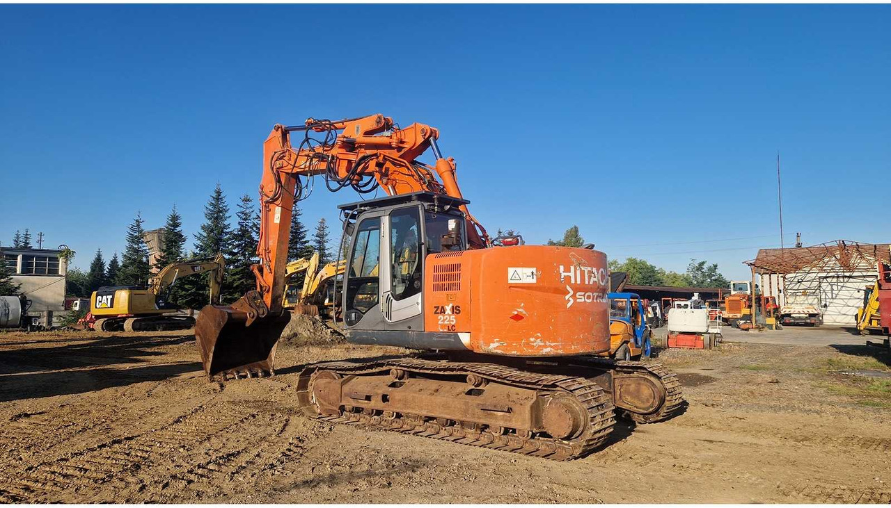 HITACHI Zaxis 225 - 크롤러 굴삭기 : 사진 2 HITACHI Zaxis 225 - 크롤러 굴삭기 : 사진 2