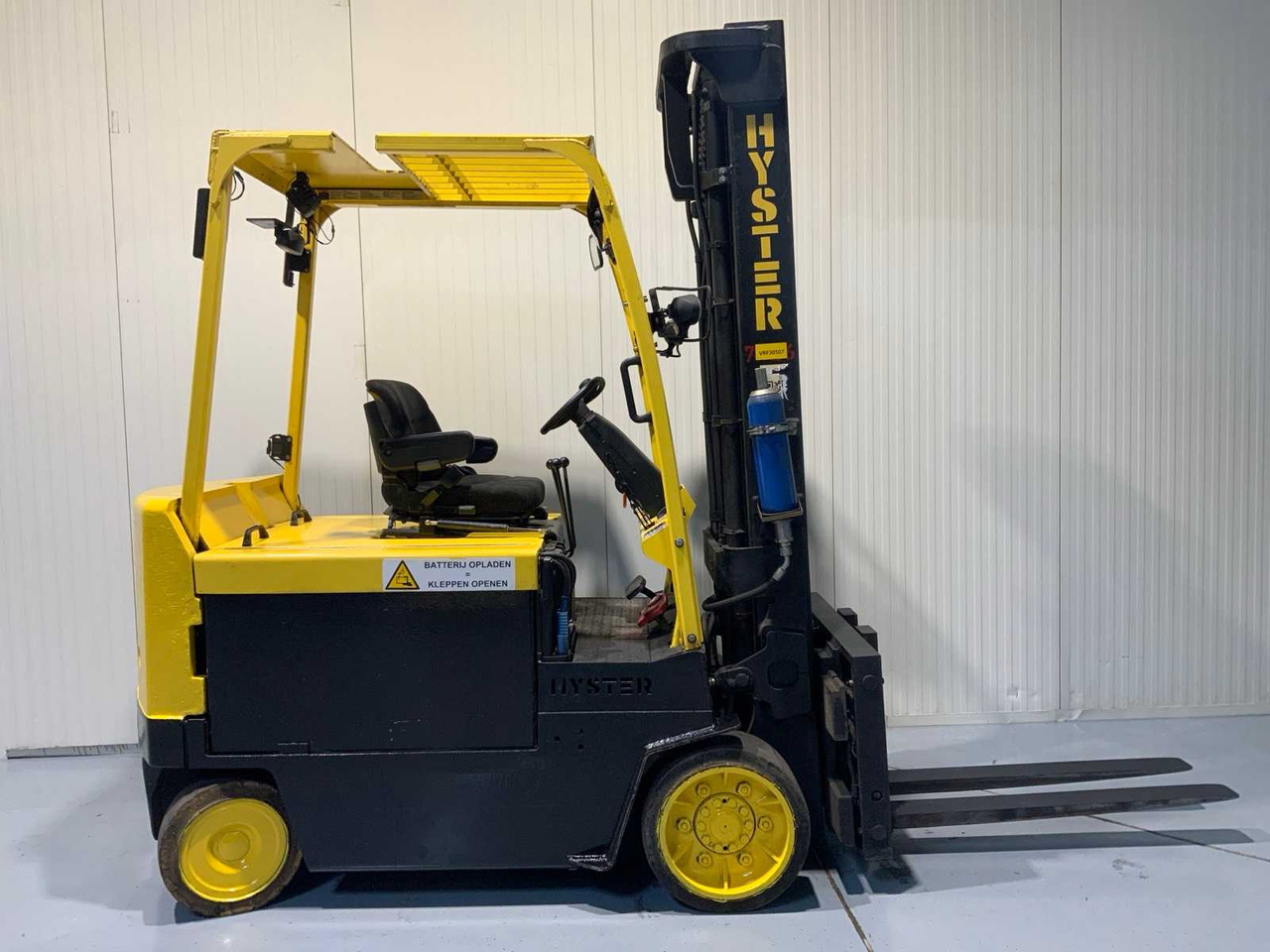 HYSTER E4.00XL FORKLIFT FORK POSITIONER, SIDE SHIFT, BLUESPOT, ACCUMULATOR - 지게차 : 사진 5 HYSTER E4.00XL FORKLIFT FORK POSITIONER, SIDE SHIFT, BLUESPOT, ACCUMULATOR - 지게차 : 사진 5