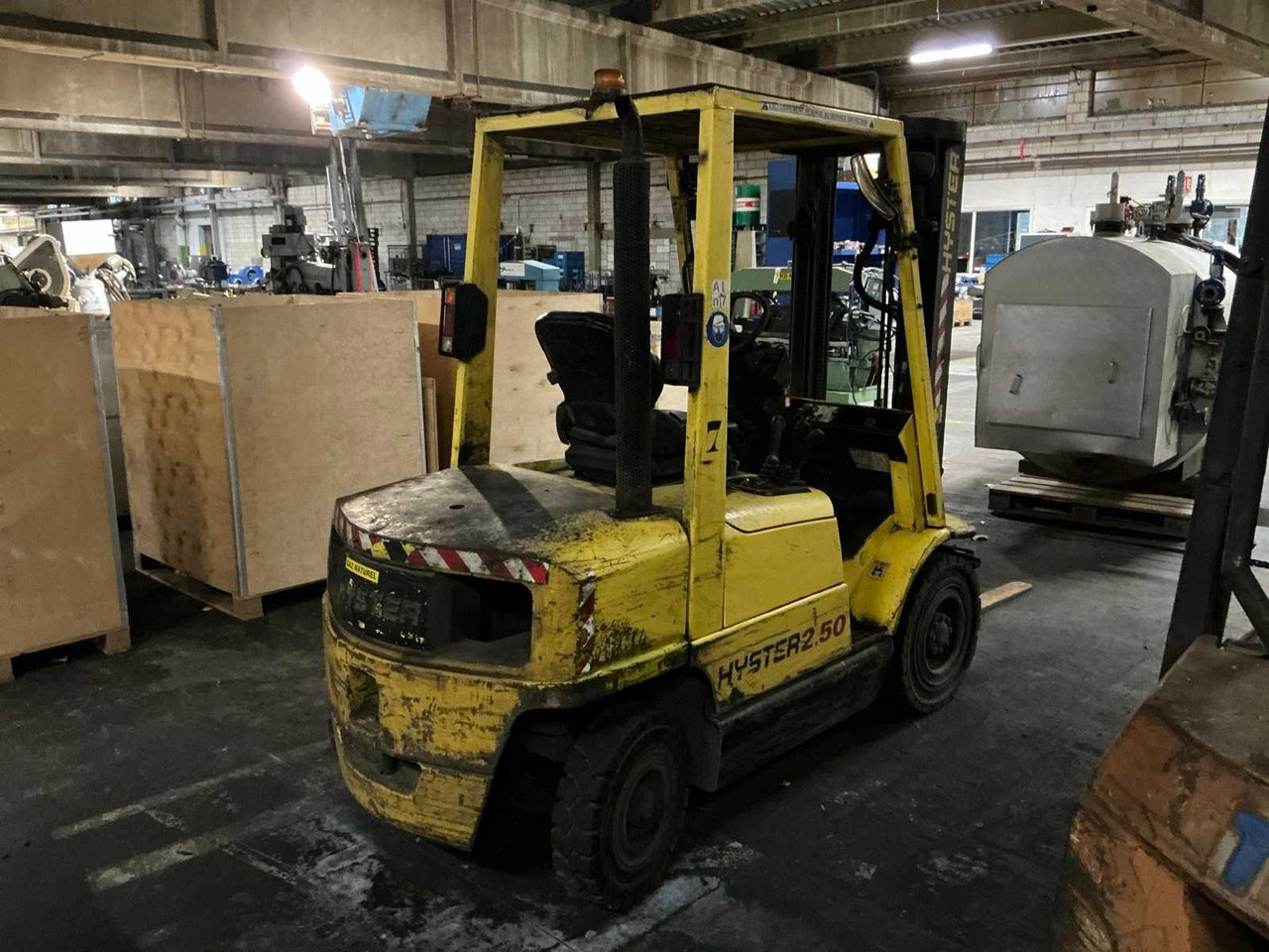 HYSTER H2.50XM FORKLIFT - 지게차 : 사진 4 HYSTER H2.50XM FORKLIFT - 지게차 : 사진 4