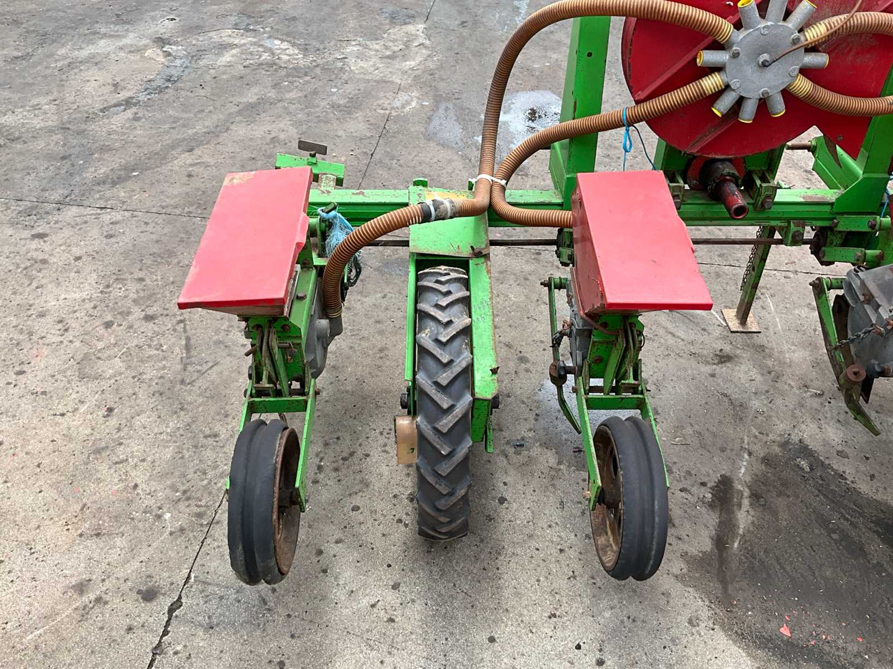 Hassia Corn Planting Machine - 파종 장비 : 사진 5 Hassia Corn Planting Machine - 파종 장비 : 사진 5