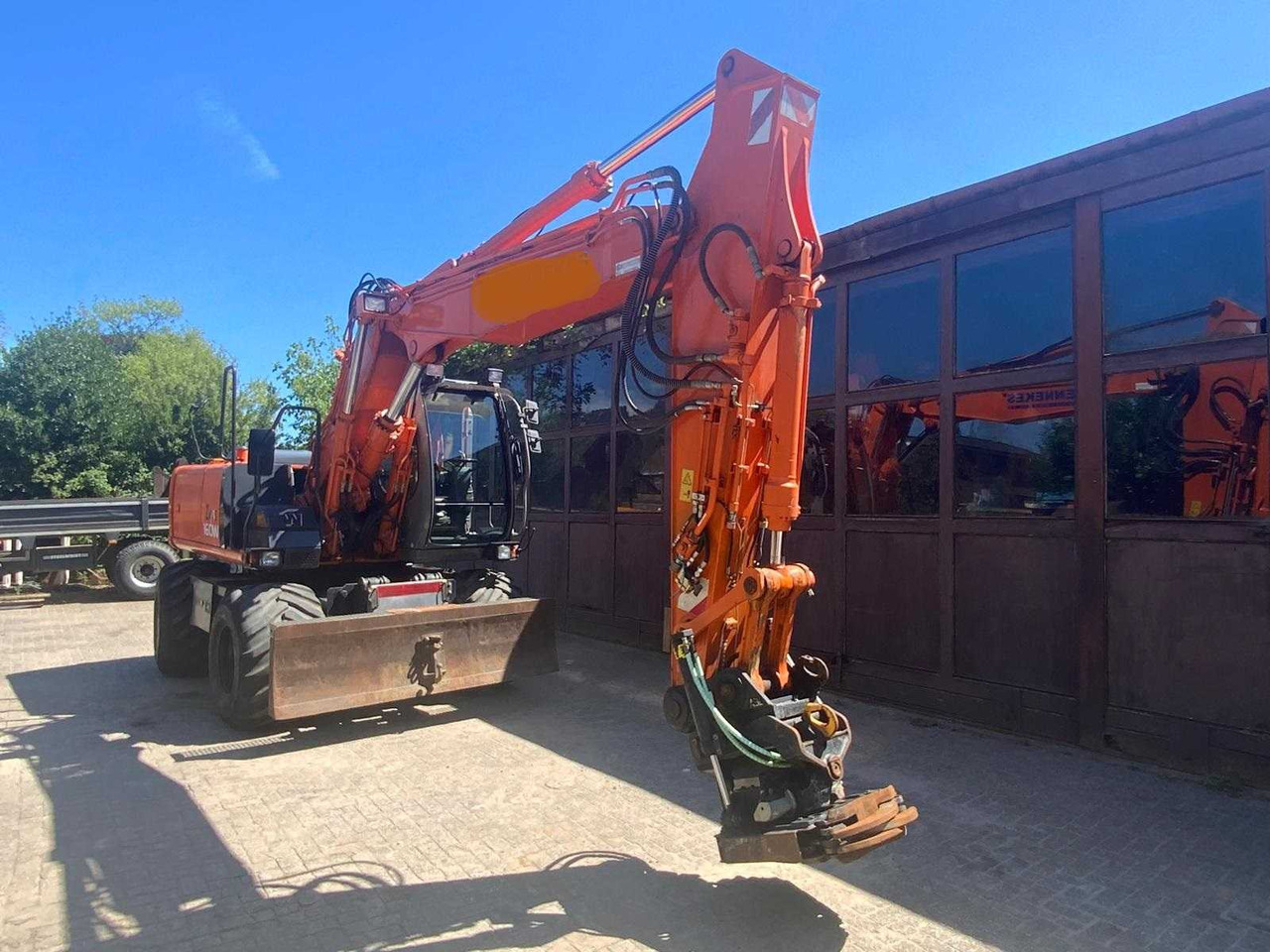 Hitachi ZX 160W - 휠 굴삭기 : 사진 3 Hitachi ZX 160W - 휠 굴삭기 : 사진 3