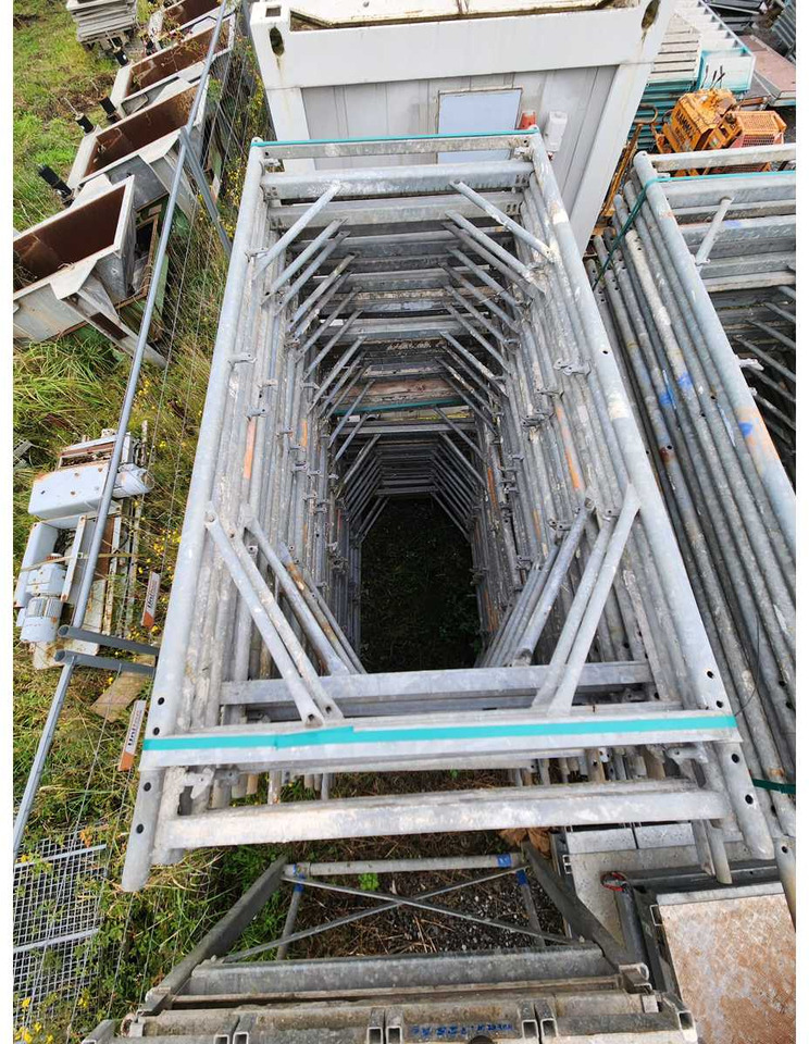 Hünnebeck Deutschland GmbH Bosta 100 - 콘크리트 장비 : 사진 4 Hünnebeck Deutschland GmbH Bosta 100 - 콘크리트 장비 : 사진 4