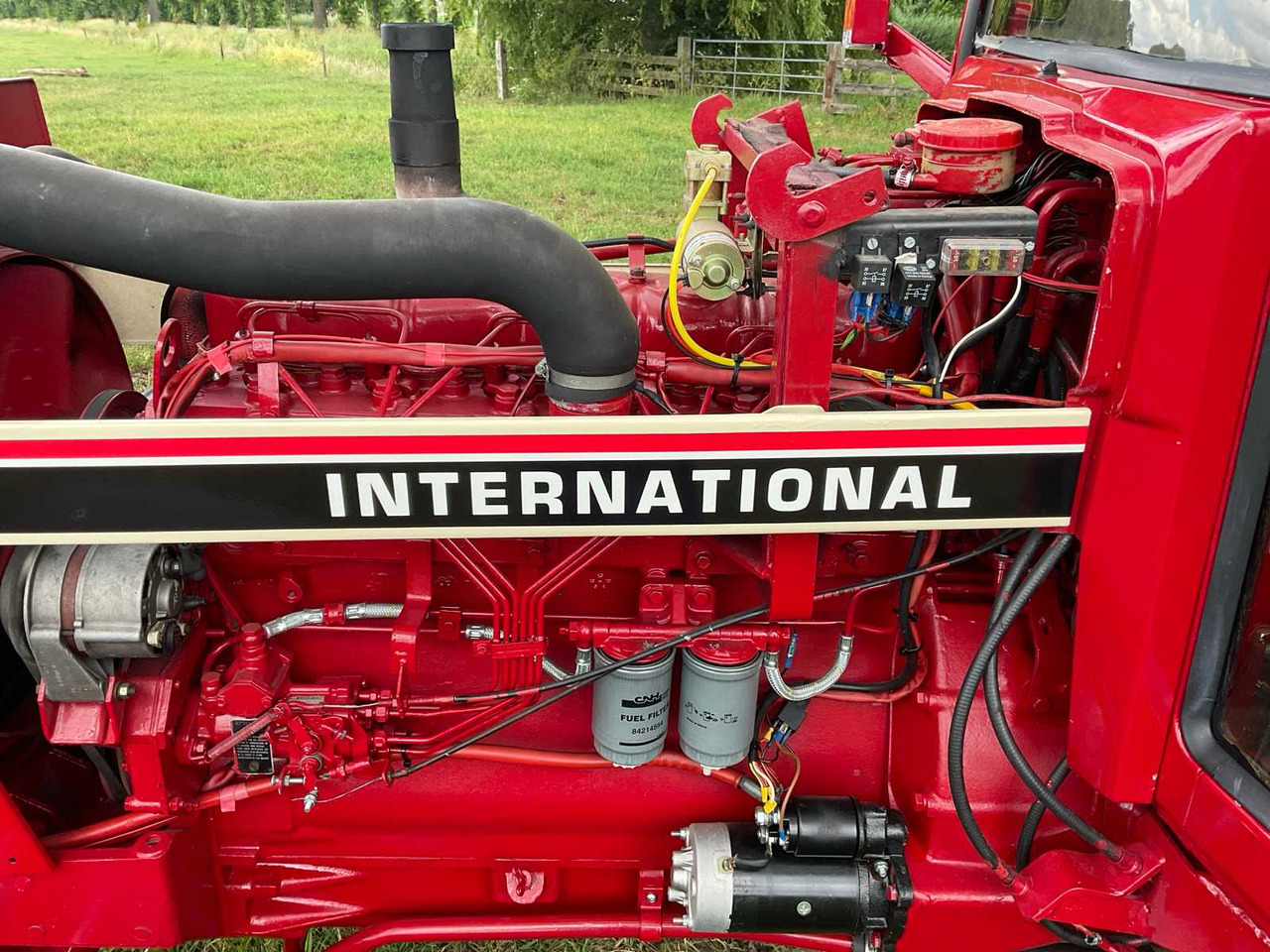 장궤형 트랙터 International 955 XL : 사진 47