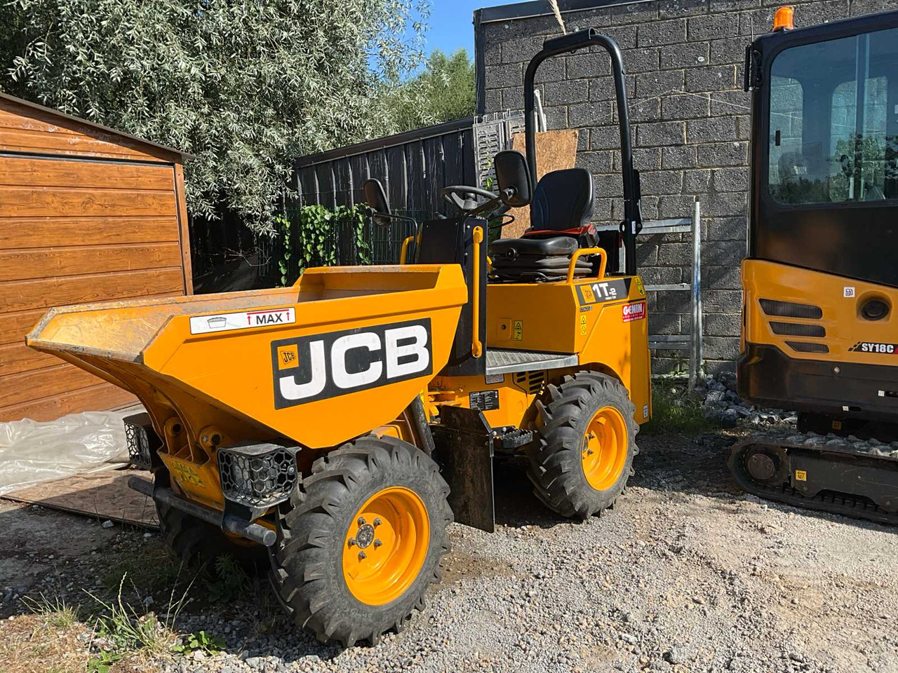 JCB 1T-2 high tip 1THT5 - 덤프 : 사진 1 JCB 1T-2 high tip 1THT5 - 덤프 : 사진 1