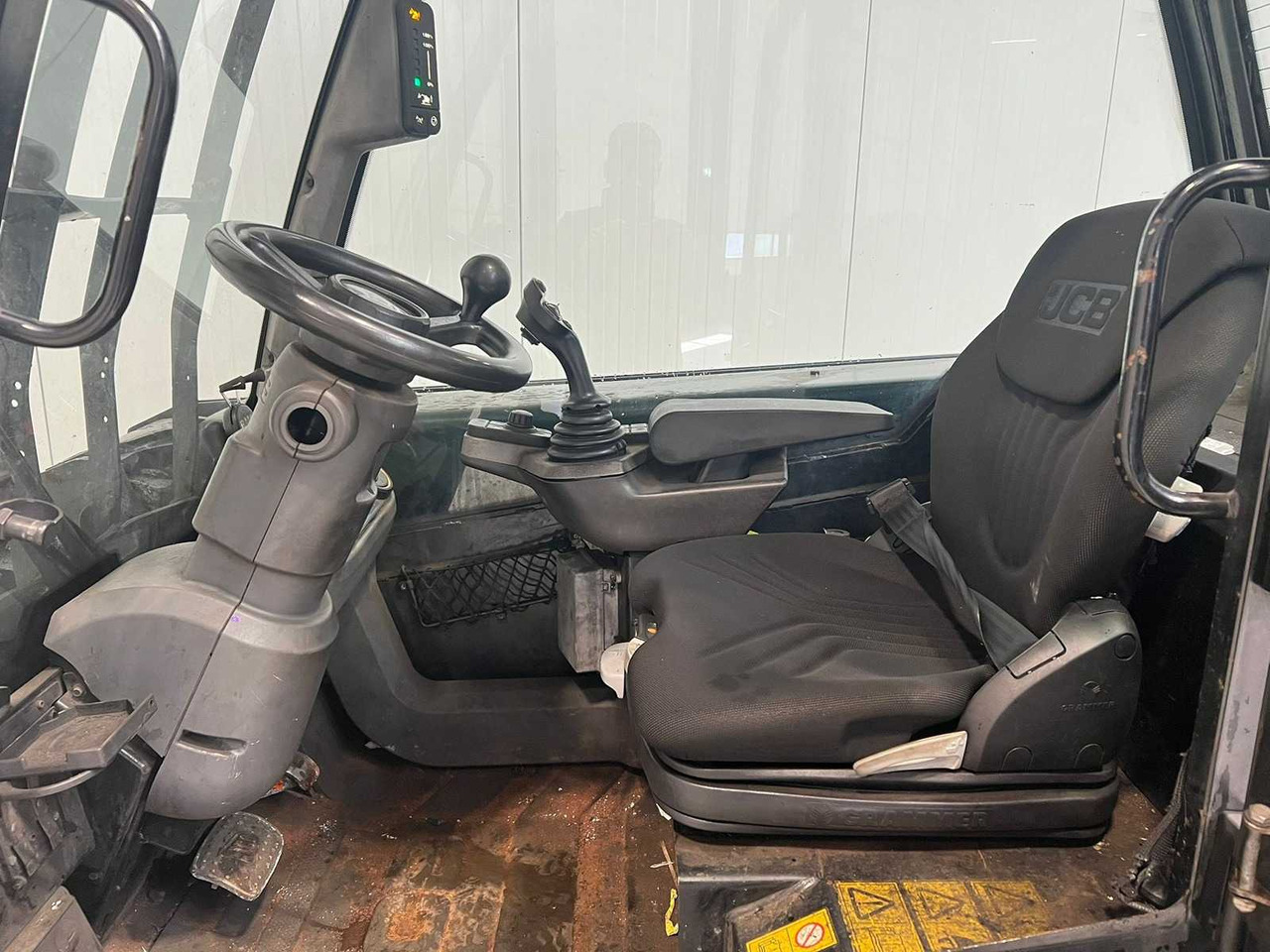 JCB - 2020 - TLT30-19E WITH FORK POSITIONER - FORKLIFT - SIDE-SHIFT - 지게차 : 사진 3 JCB - 2020 - TLT30-19E WITH FORK POSITIONER - FORKLIFT - SIDE-SHIFT - 지게차 : 사진 3