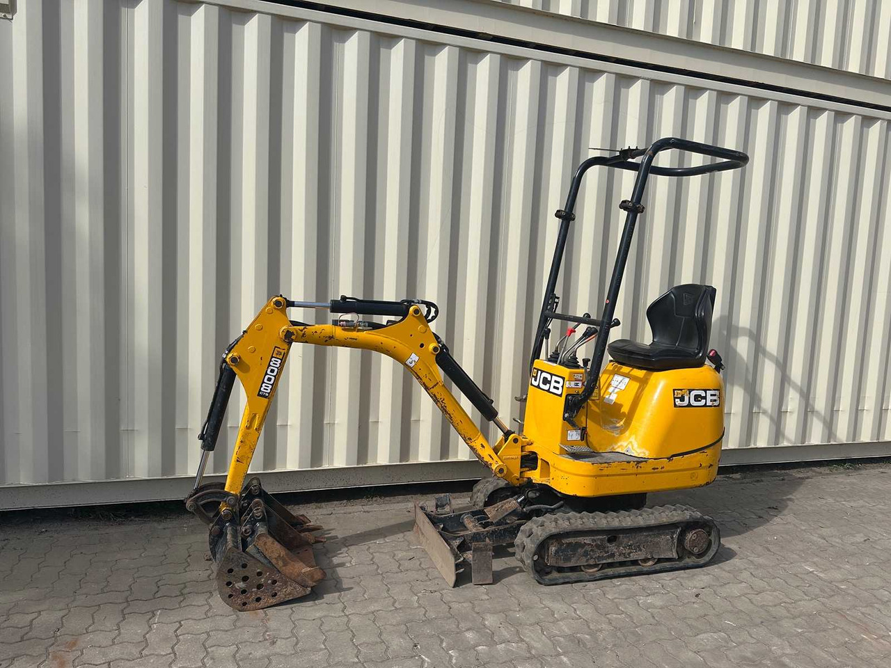 JCB 8008 CTS - 미니 굴삭기 : 사진 1 JCB 8008 CTS - 미니 굴삭기 : 사진 1