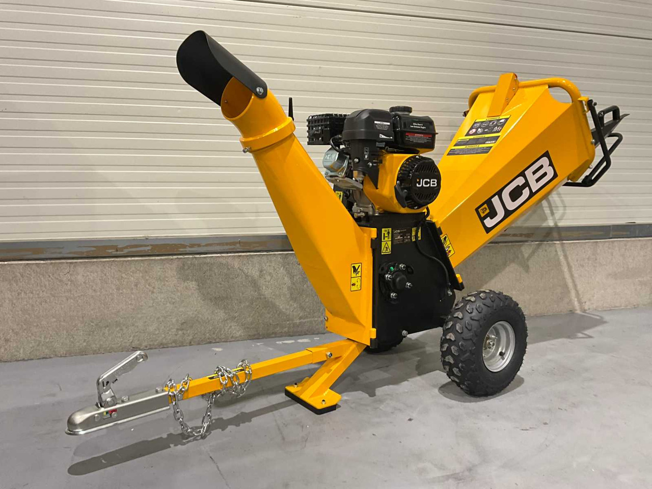 JCB CH75100P - 톱밥 제조기 : 사진 1 JCB CH75100P - 톱밥 제조기 : 사진 1