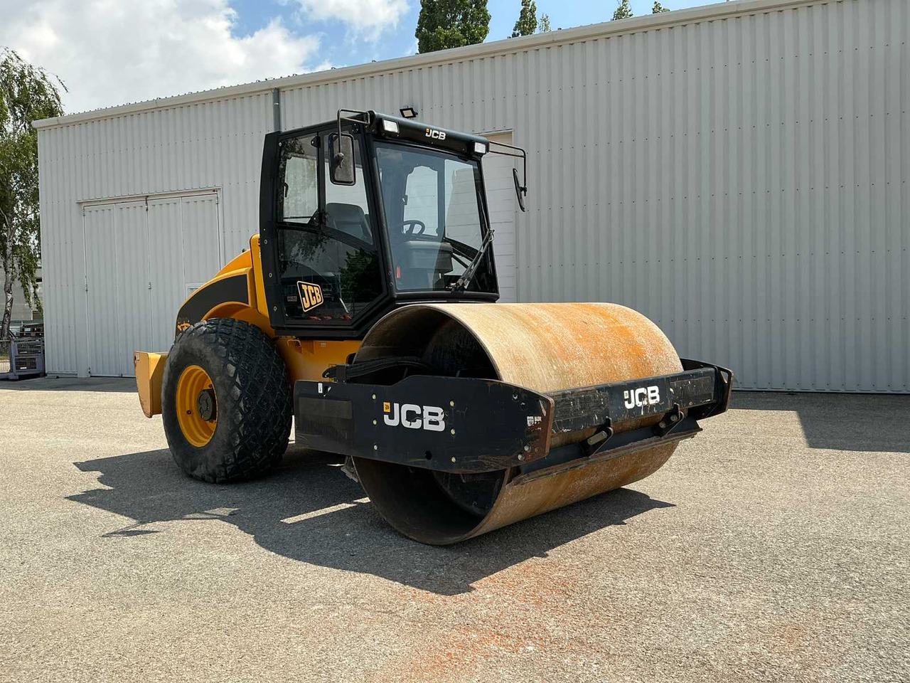 JCB VM115 - 로드 롤러 : 사진 1 JCB VM115 - 로드 롤러 : 사진 1