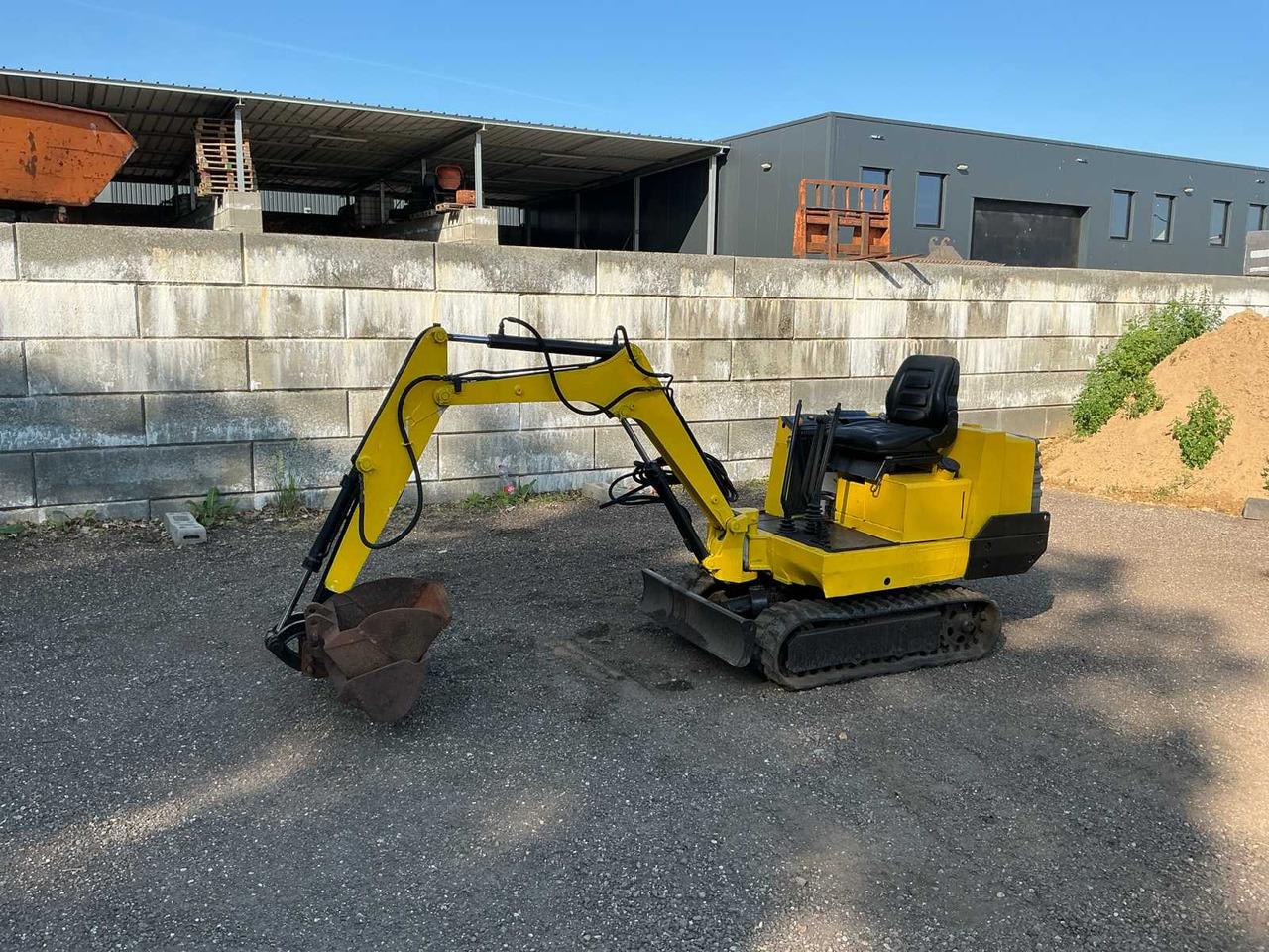 JCB - 미니 굴삭기 : 사진 1 JCB - 미니 굴삭기 : 사진 1