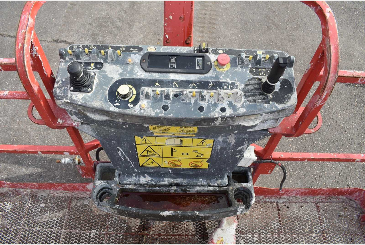 JLG 1200 SJP - 고가작업 플랫폼 : 사진 4 JLG 1200 SJP - 고가작업 플랫폼 : 사진 4