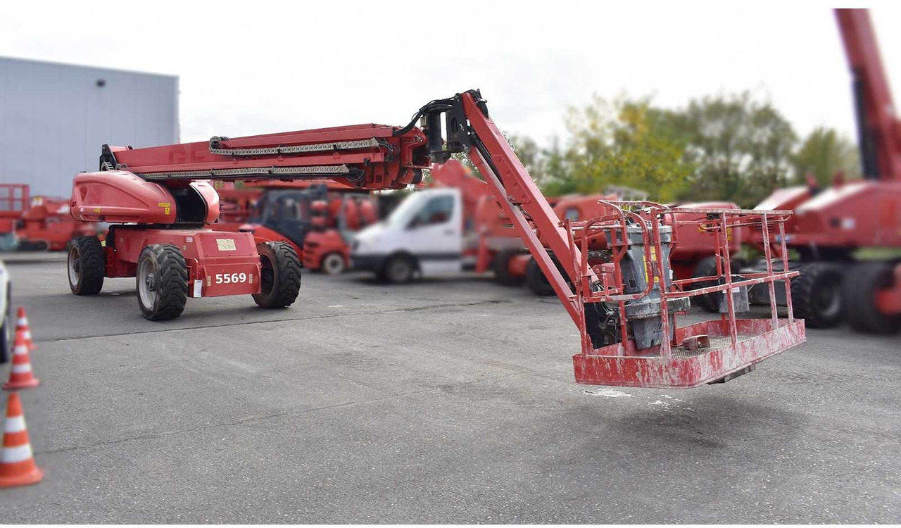 JLG 1200 SJP - 고가작업 플랫폼 : 사진 5 JLG 1200 SJP - 고가작업 플랫폼 : 사진 5