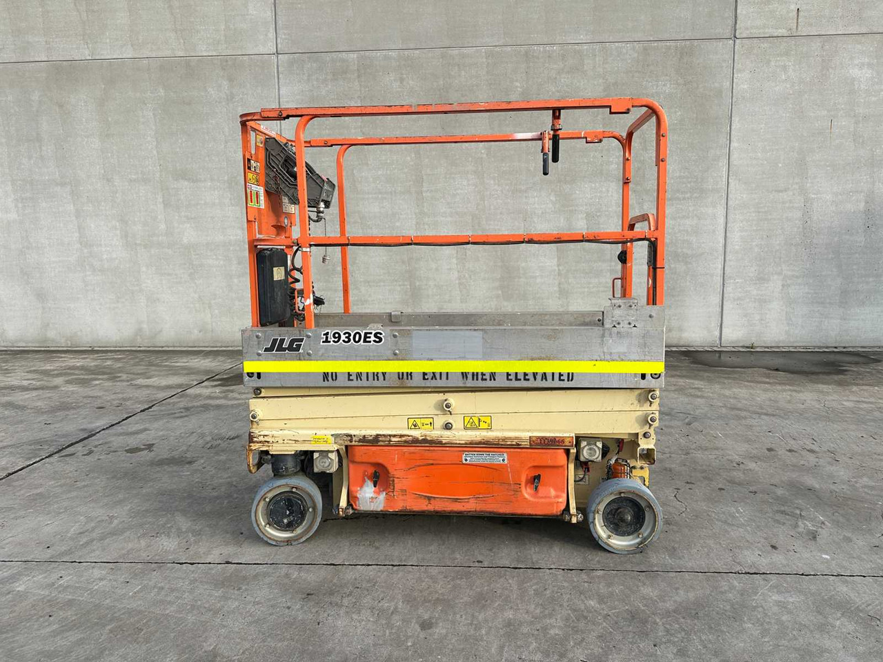 고가작업 플랫폼 JLG - 2014 - 1930ES - AERIAL PLATFORM : 사진 8 고가작업 플랫폼 JLG - 2014 - 1930ES - AERIAL PLATFORM : 사진 8