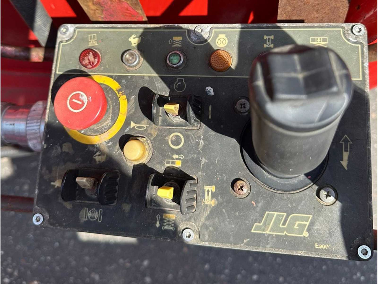 JLG 203-24 - 고가작업 플랫폼 : 사진 3 JLG 203-24 - 고가작업 플랫폼 : 사진 3