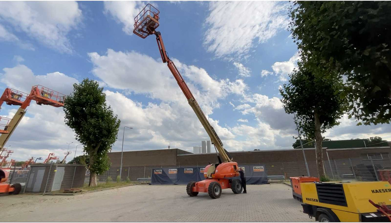 JLG 660SJ - 고가작업 플랫폼 : 사진 1 JLG 660SJ - 고가작업 플랫폼 : 사진 1