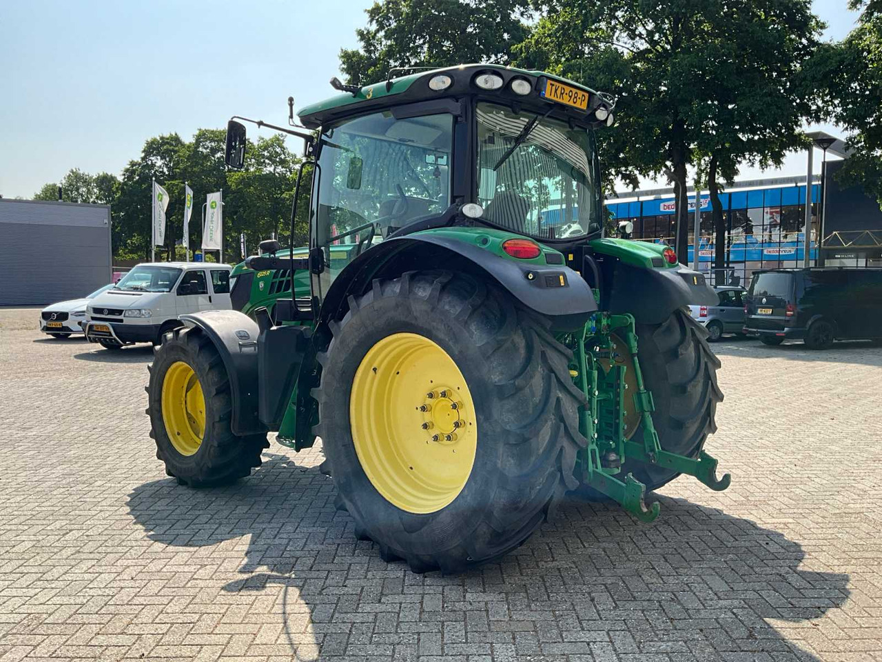 John Deere 6125R - 장궤형 트랙터 : 사진 4 John Deere 6125R - 장궤형 트랙터 : 사진 4