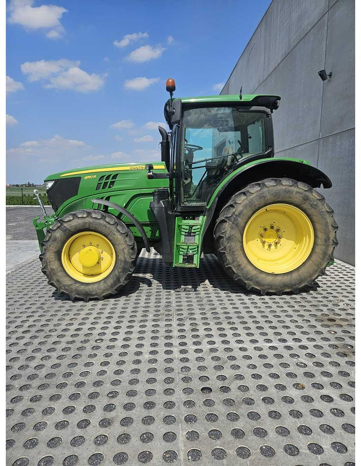 John Deere 6150R - 장궤형 트랙터 : 사진 1 John Deere 6150R - 장궤형 트랙터 : 사진 1
