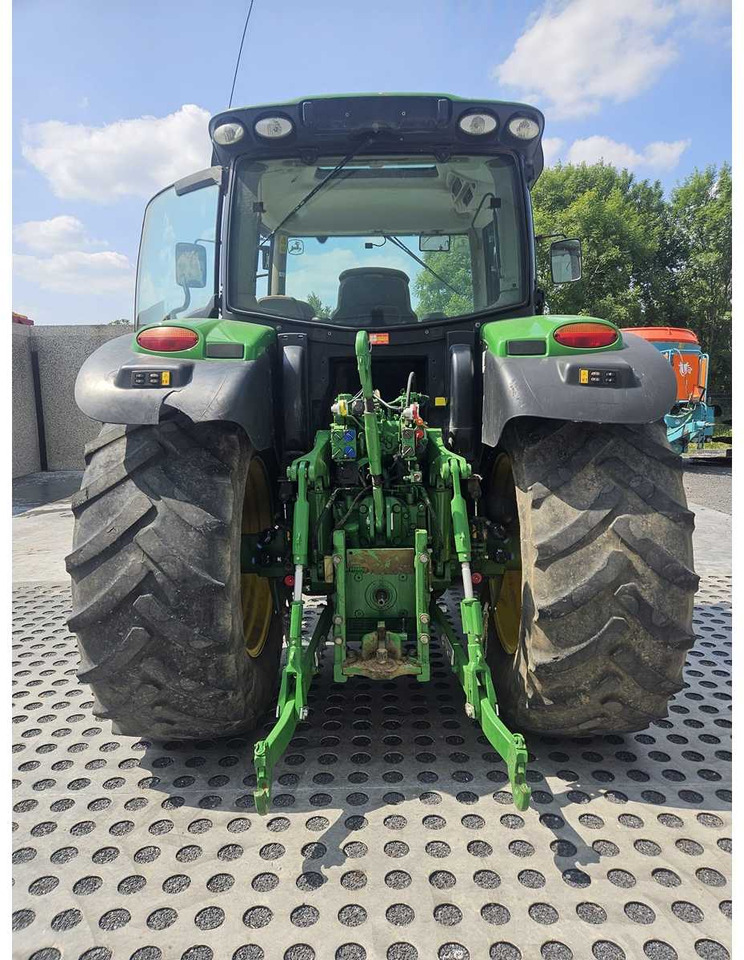 John Deere 6150R - 장궤형 트랙터 : 사진 4 John Deere 6150R - 장궤형 트랙터 : 사진 4