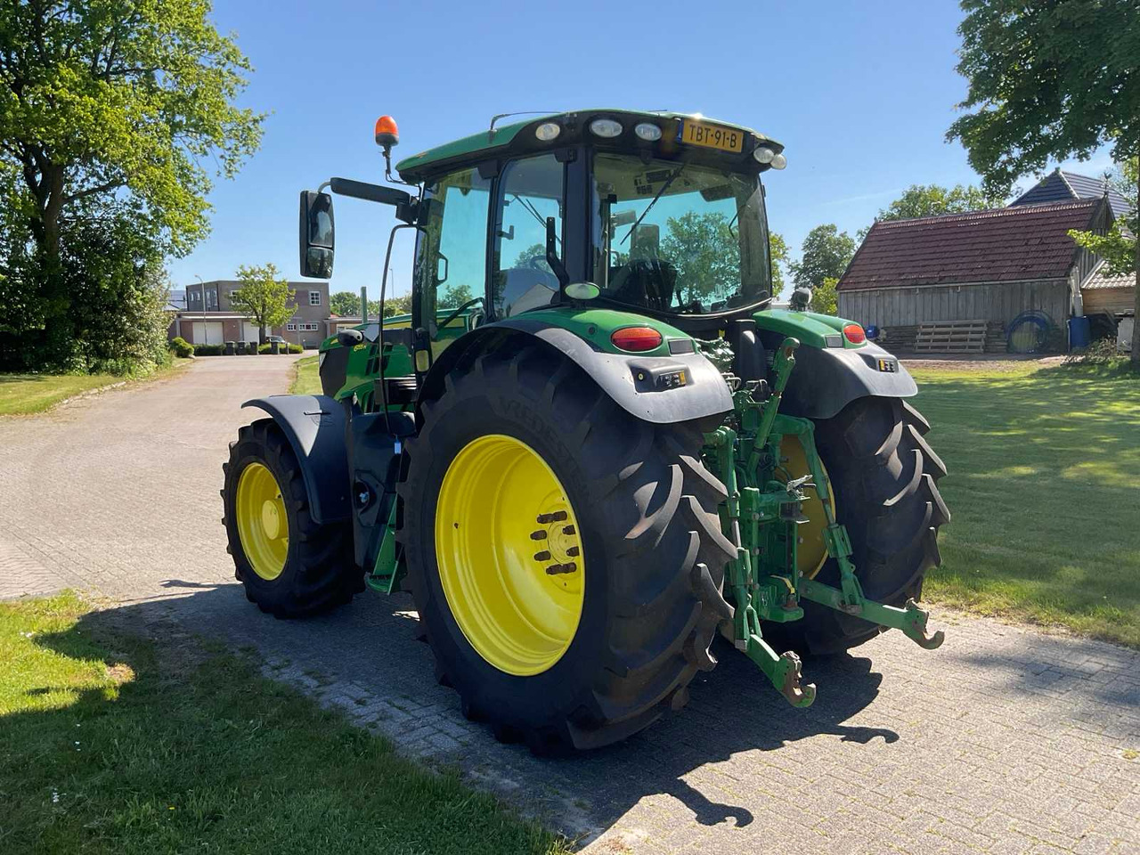 John Deere 6155R - 장궤형 트랙터 : 사진 3 John Deere 6155R - 장궤형 트랙터 : 사진 3