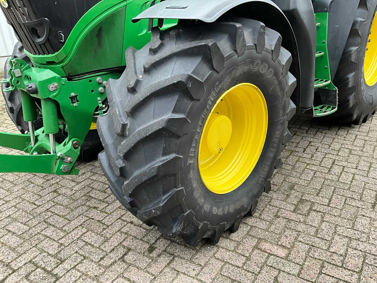 John Deere 6210R - 장궤형 트랙터 : 사진 5 John Deere 6210R - 장궤형 트랙터 : 사진 5