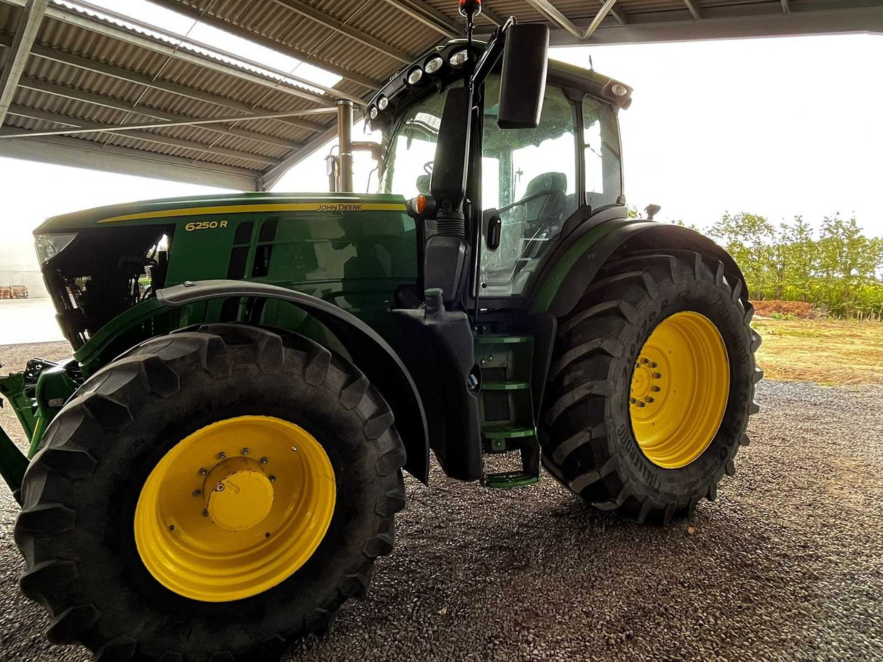 John Deere 6250R - 장궤형 트랙터 : 사진 5 John Deere 6250R - 장궤형 트랙터 : 사진 5