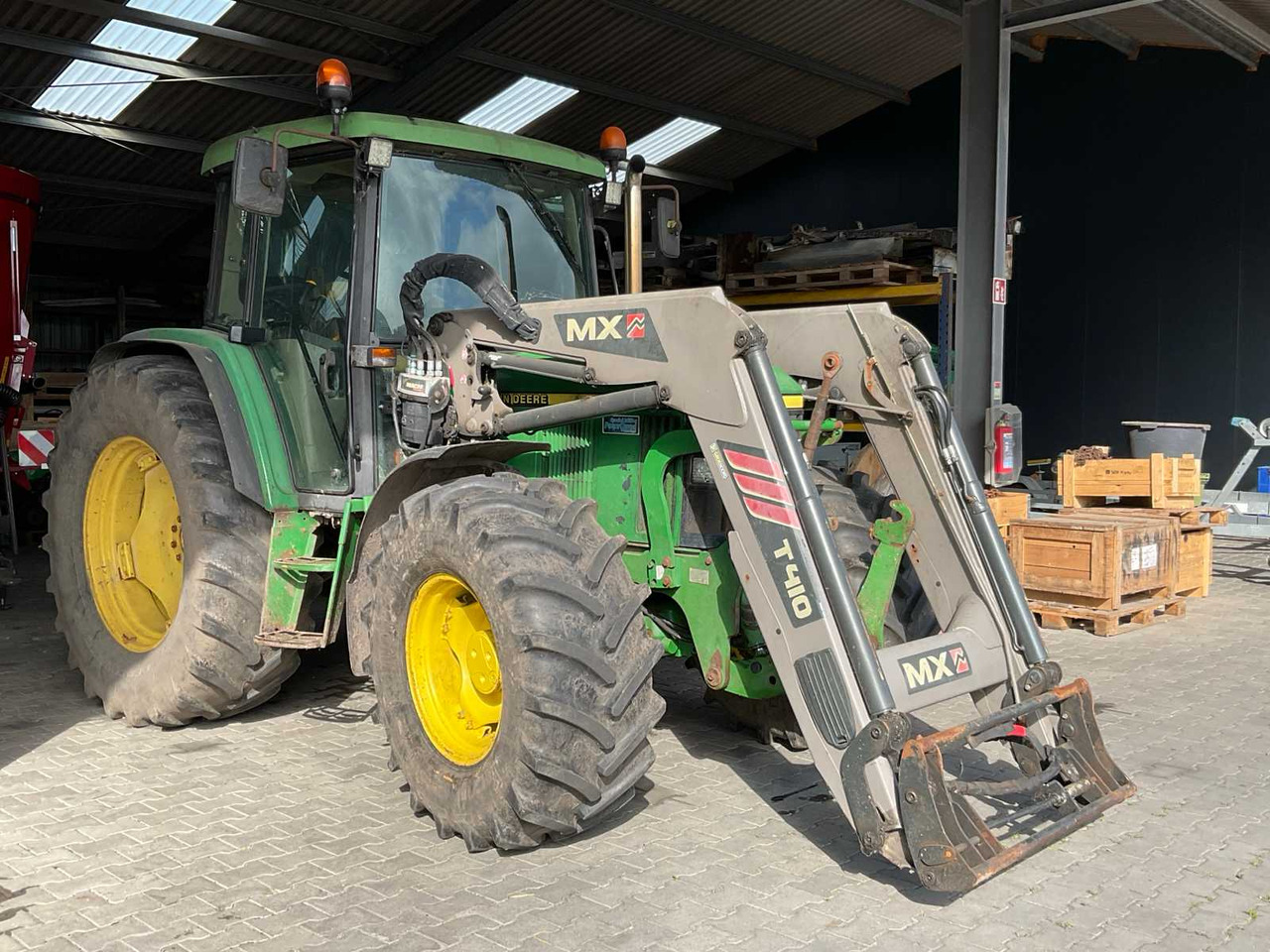 John Deere 6310 - 장궤형 트랙터 : 사진 2 John Deere 6310 - 장궤형 트랙터 : 사진 2