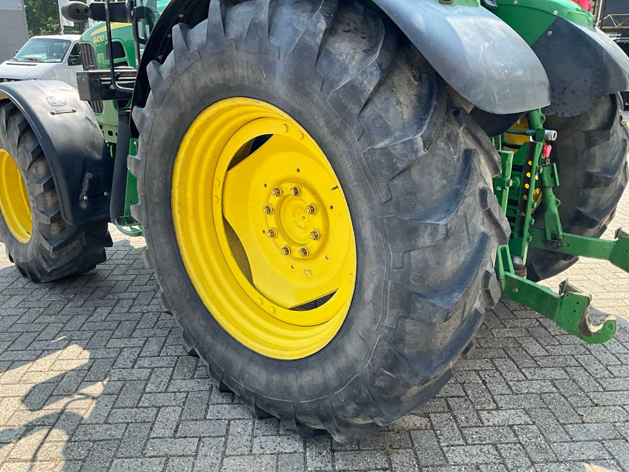 John Deere 6430 Premium - 장궤형 트랙터 : 사진 5 John Deere 6430 Premium - 장궤형 트랙터 : 사진 5