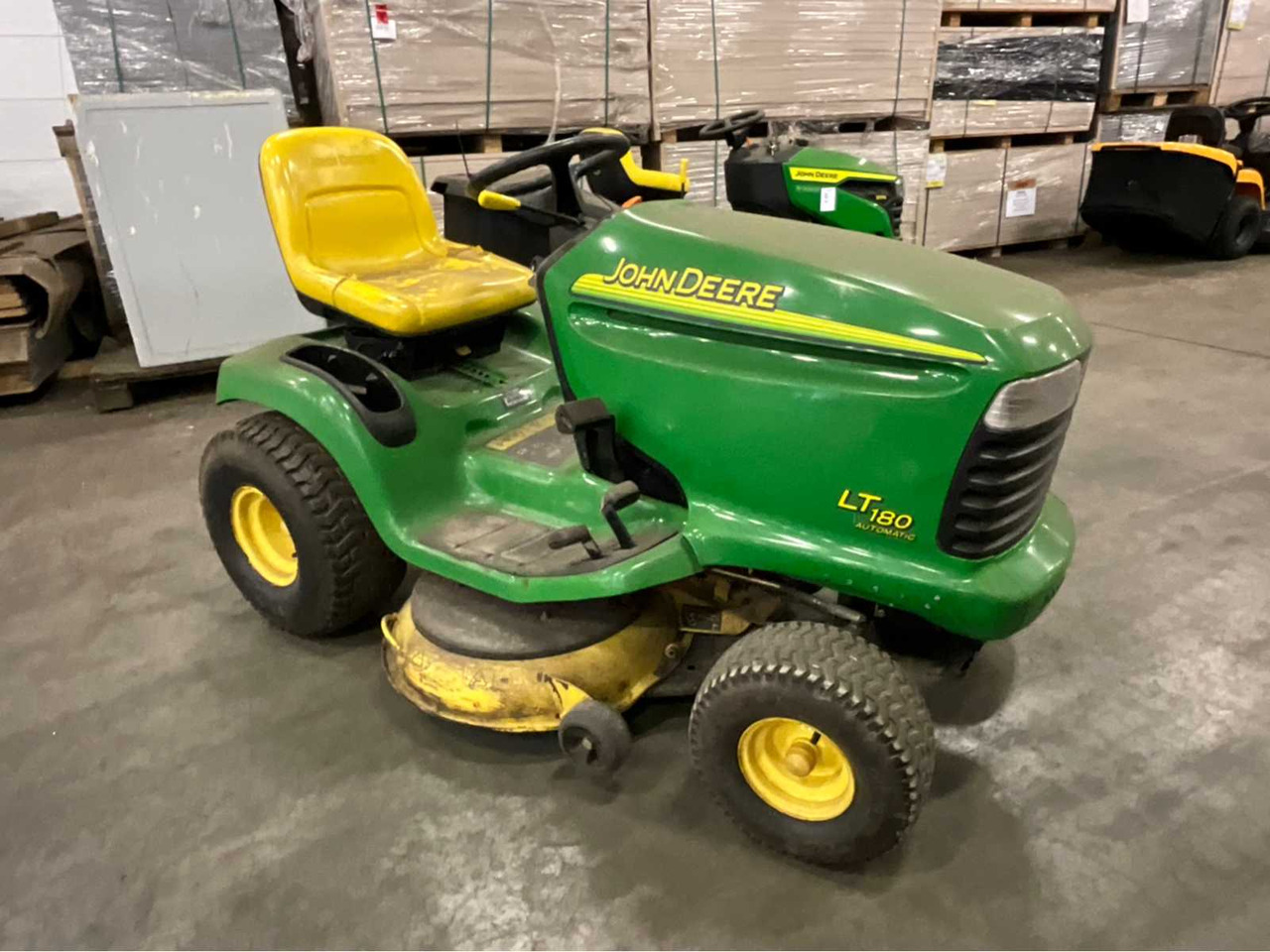John Deere LT180 automatic - 정원 모어 : 사진 4 John Deere LT180 automatic - 정원 모어 : 사진 4
