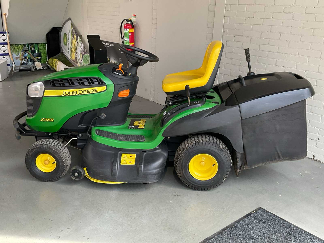 John Deere X155R - 정원 모어 : 사진 4 John Deere X155R - 정원 모어 : 사진 4