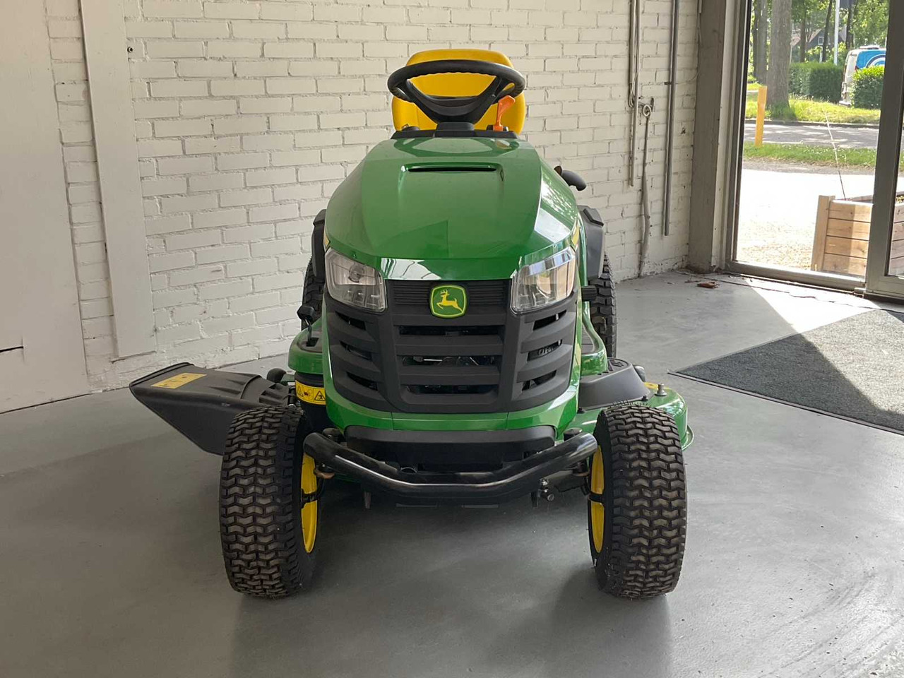 John Deere X167 - 정원 모어 : 사진 5 John Deere X167 - 정원 모어 : 사진 5